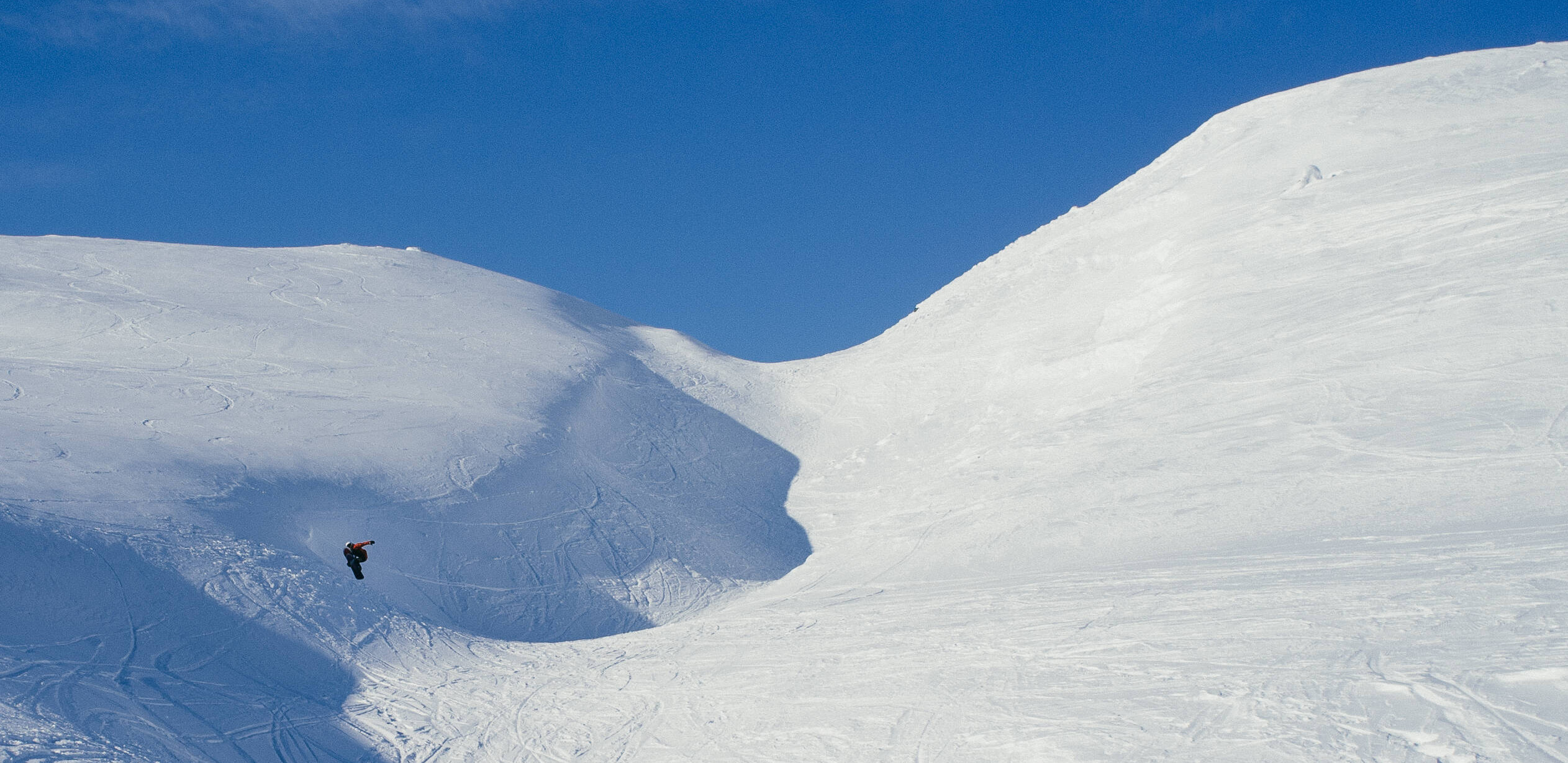 Snowboarding tiefer Schnee